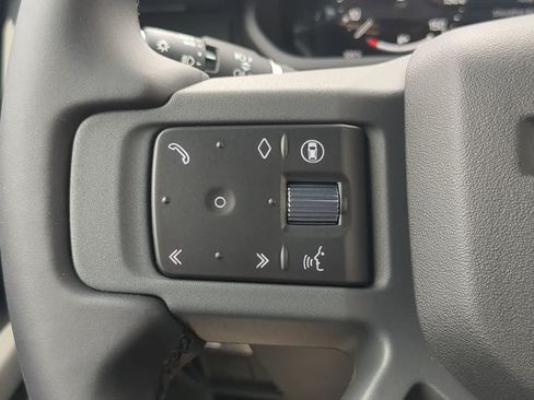New 2026 Land Rover Defender 130 X-Dynamic SE AWD/4WD image 26