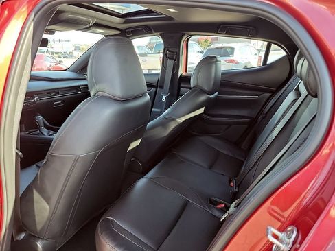 Used 2022 MAZDA MAZDA3 s AWD/4WD image 9