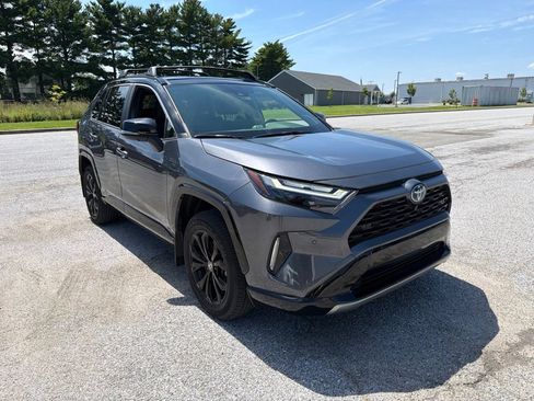 Certified 2024 Toyota RAV4 XSE w/ Advanced Technology Package AWD/4WD image 7