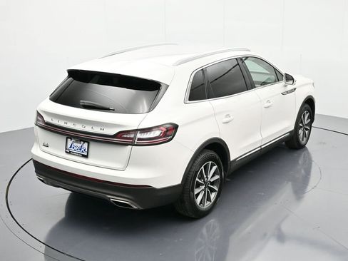 Certified 2022 Lincoln Nautilus FWD image 43