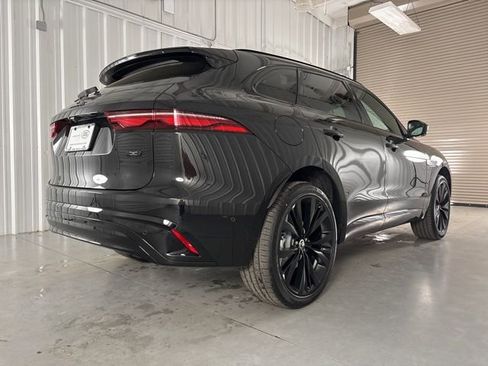 Used 2026 Jaguar F-PACE R-Dynamic S image 7
