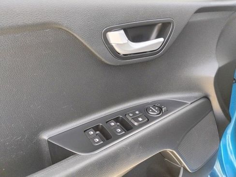 Used 2021 Kia Rio S w/ Technology Package image 8