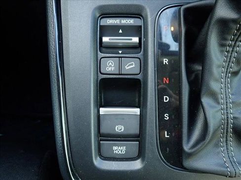 Used 2025 Honda CR-V EX image 23