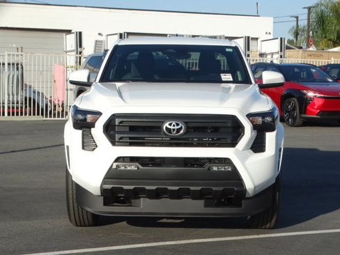 New 2026 Toyota Tacoma SR5 image 3