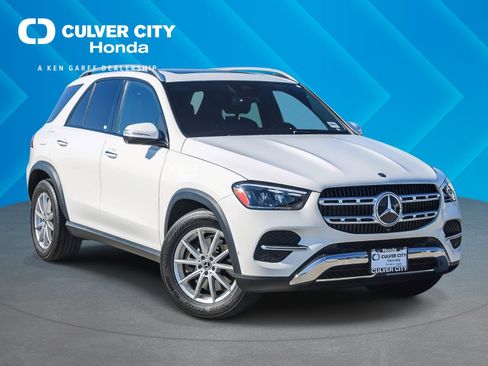 Used 2024 Mercedes-Benz GLE 450e 4MATIC image 1