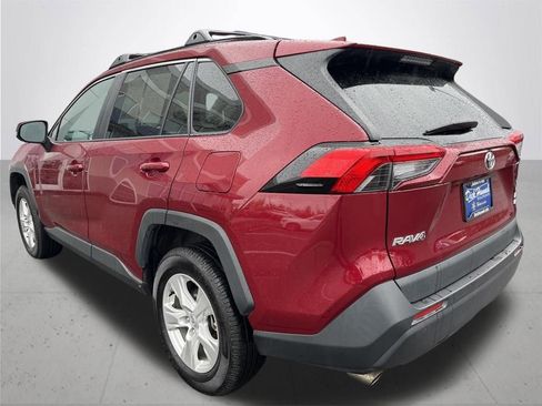 Used 2019 Toyota RAV4 LE AWD/4WD image 7