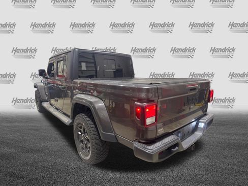 Used 2022 Jeep Gladiator Sport image 7