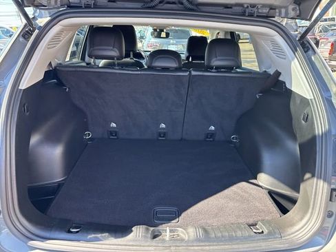 Certified 2022 Jeep Compass Limited image 16