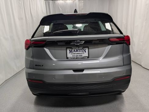 New 2027 Chevrolet Bolt LT w/ Comfort Package FWD image 4