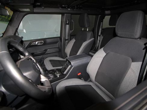 Used 2025 Ford Bronco Big Bend AWD/4WD image 4