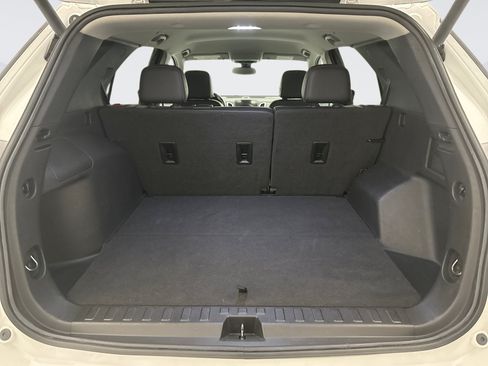 Used 2021 Chevrolet Equinox Premier w/ Redline Edition FWD image 20