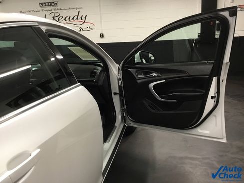 Used 2016 Buick Regal image 39