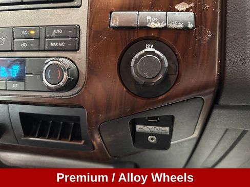 Used 2011 Ford F350 Lariat w/ Snow Plow Prep Pkg AWD/4WD image 17