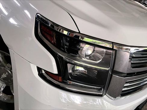 Used 2015 Chevrolet Tahoe LTZ RWD image 27
