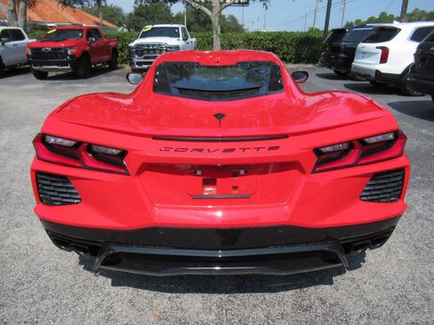 Used 2024 Chevrolet Corvette Stingray Preferred Cpe RWD image 8