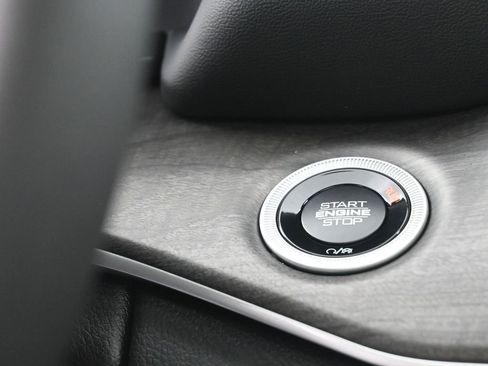 New 2025 Jeep Grand Cherokee Limited w/ Luxury Tech Group II image 26