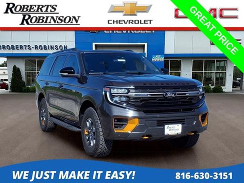 Used 2025 Ford Expedition Tremor AWD/4WD image 1