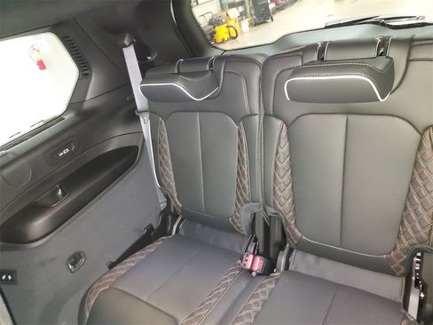 New 2025 Jeep Grand Cherokee L Summit image 30