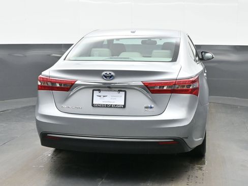 Used 2016 Toyota Avalon XLE Plus image 5
