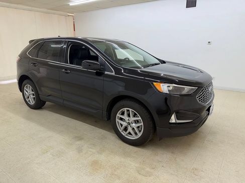 Used 2024 Ford Edge SEL w/ Convenience Package AWD/4WD image 7