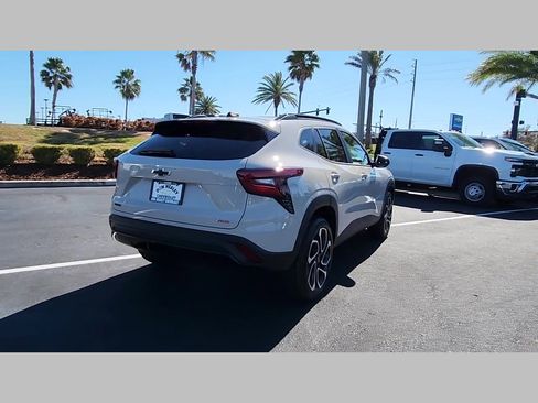 New 2026 Chevrolet Trax RS w/ Driver Confidence Package image 18