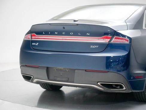 Used 2017 Lincoln MKZ Select w/ Technology Package FWD image 16