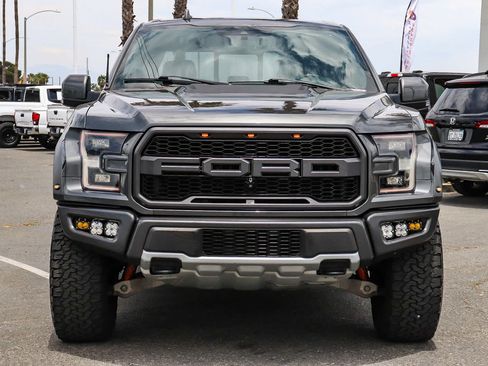 Used 2019 Ford F150 Raptor w/ Equipment Group 802A Luxury AWD/4WD image 2