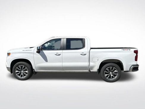 Used 2024 Chevrolet Silverado 1500 LT AWD/4WD image 3