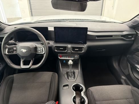 Used 2024 Ford Mustang Coupe RWD image 13