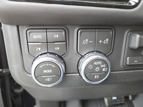 New 2026 GMC Yukon XL AT4 Ultimate image 6