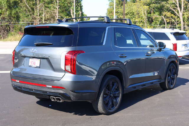 Used 2025 Hyundai Palisade XRT FWD image 3