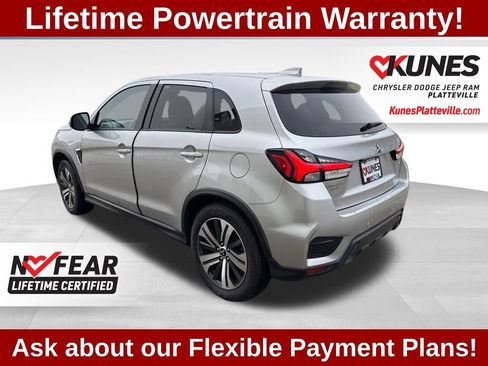 Used 2022 Mitsubishi Outlander Sport SE FWD image 7