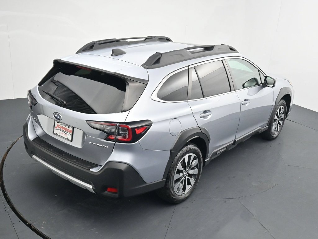 Used 2024 Subaru Outback Limited AWD/4WD image 29