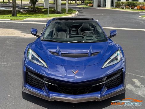 Used 2026 Chevrolet Corvette ZR1 w/ Stealth Interior Trim Package RWD image 5