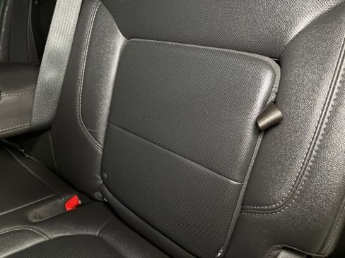 Used 2022 GMC Sierra 2500 SLT w/ SLT Convenience Package image 72