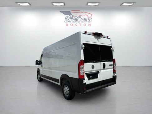 Used 2023 RAM ProMaster 2500 FWD image 6