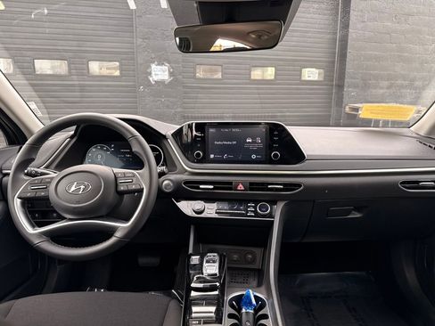 Used 2022 Hyundai Sonata SEL w/ Convenience Package image 18