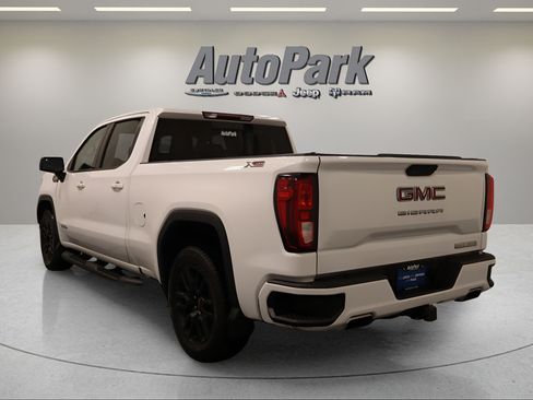 Used 2020 GMC Sierra 1500 Elevation w/ Elevation Value Package AWD/4WD image 8