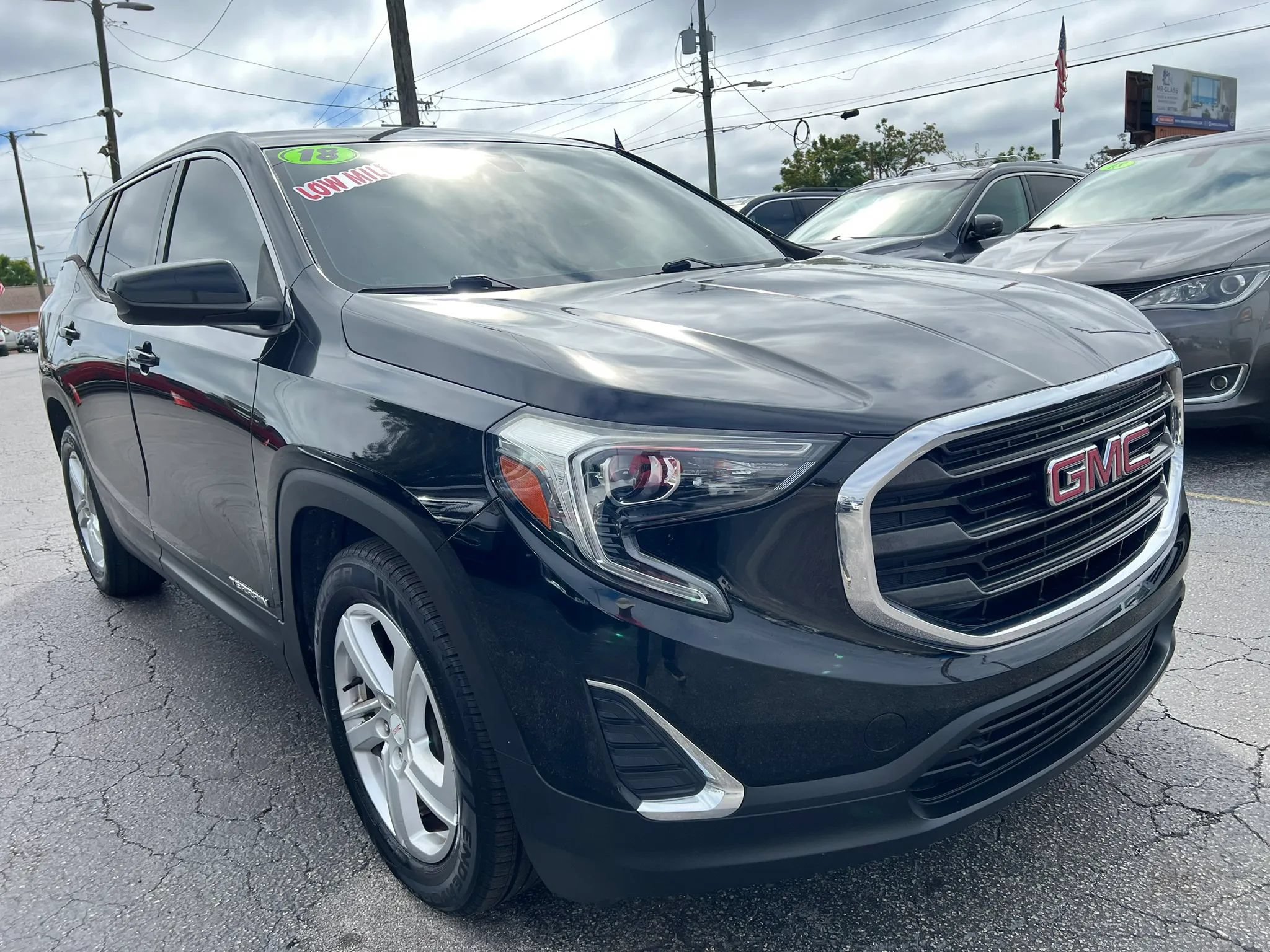 Used 2018 GMC Terrain SLE FWD image 4
