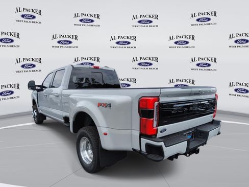 New 2026 Ford F350 Platinum w/ FX4 Off-Road Package AWD/4WD image 3