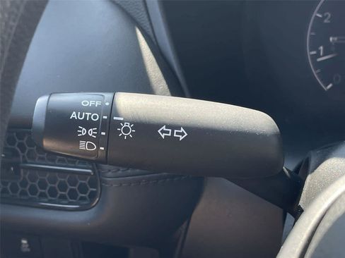 Used 2024 Honda HR-V LX image 24