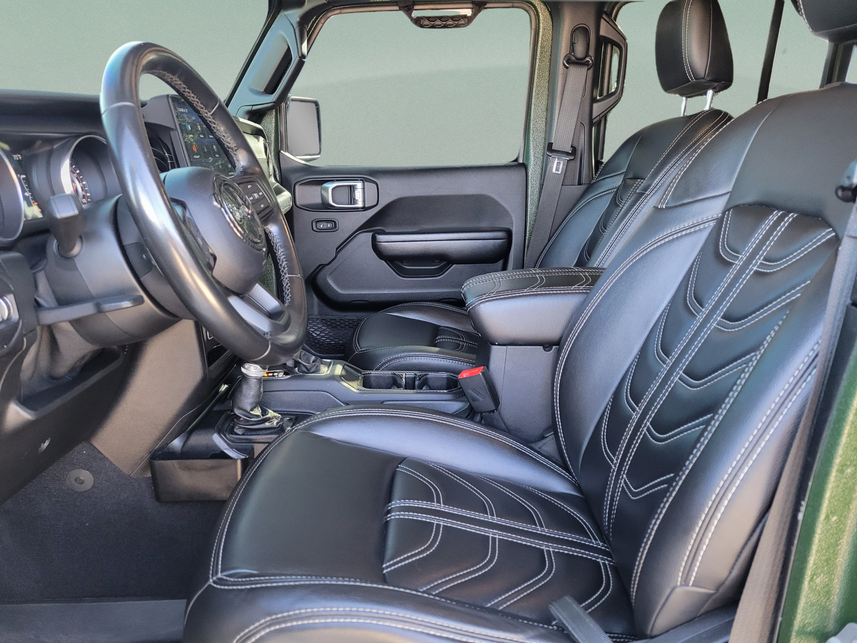 Used 2020 Jeep Wrangler Unlimited Sport S AWD/4WD image 15