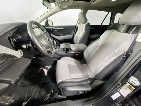 Used 2023 Subaru Outback Premium image 21