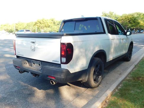 Used 2023 Honda Ridgeline Black Edition image 4