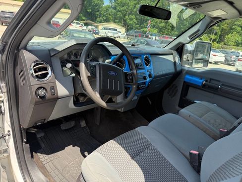 Used 2016 Ford F250 XLT w/ XLT Value Package AWD/4WD image 23
