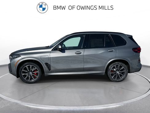 New 2026 BMW X5 xDrive50e w/ Executive Package image 5