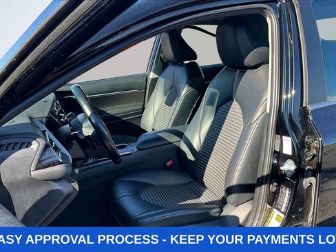 Used 2022 Toyota Camry SE FWD image 25