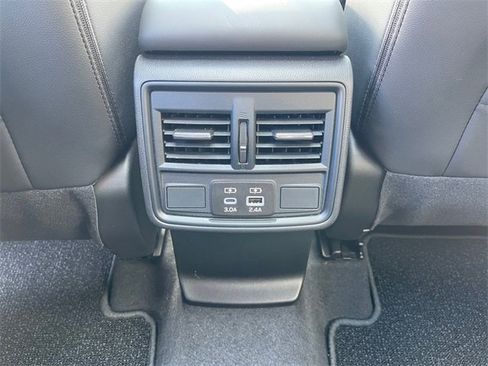 Certified 2025 Subaru Forester Premium image 23