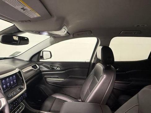 Used 2023 GMC Acadia SLT FWD image 34