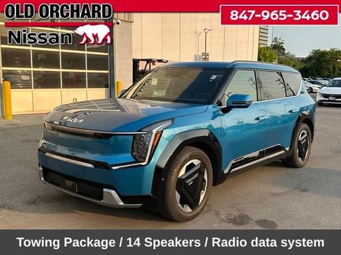 Used 2024 Kia EV9 Land AWD/4WD image 1